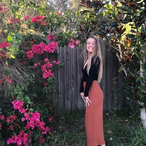 Meet your Posher, Brooke